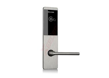 how do hotel electronic door locks work